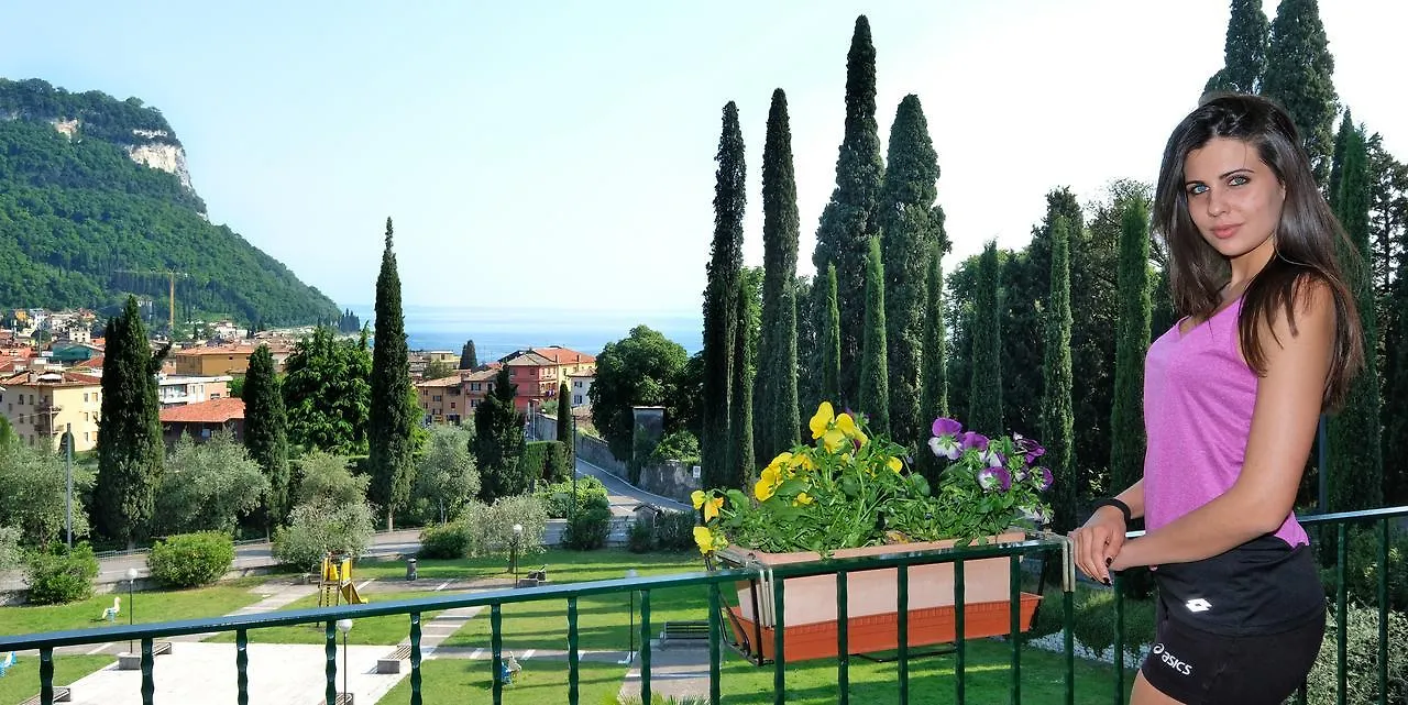 ****  Villa Madrina Lovely And Dynamic Hotel Garda  Italy